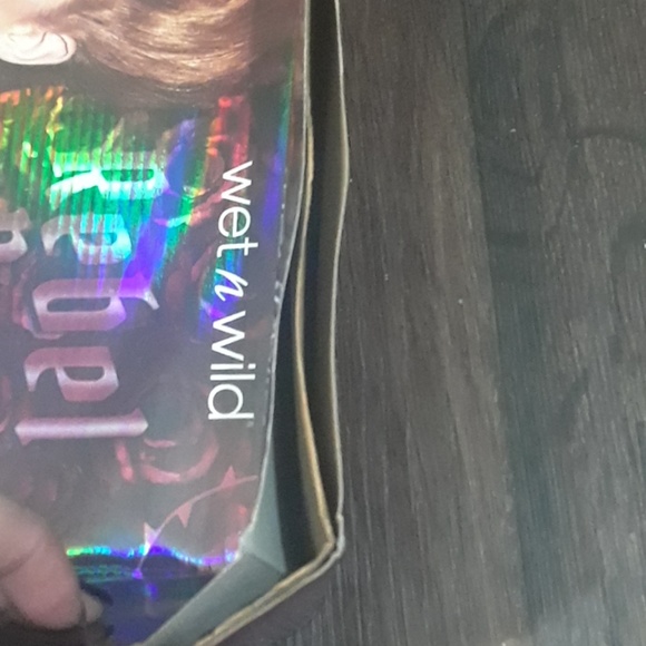 💕will trade or sell💕L.E. rebel rose collection - Picture 7 of 8